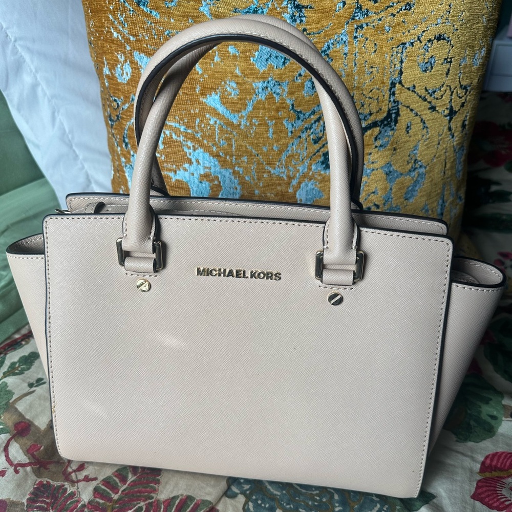 Michael Kors Selma Satchel